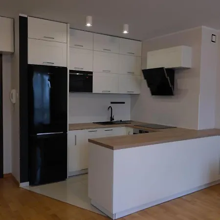 White&sunny Apartment *