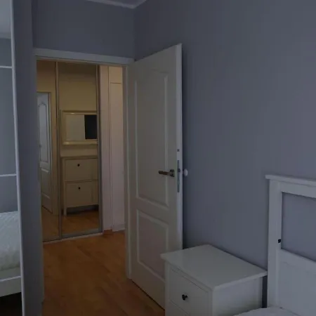 White&sunny Apartment *